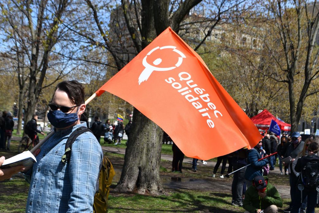 Drapeau Québec solidaire