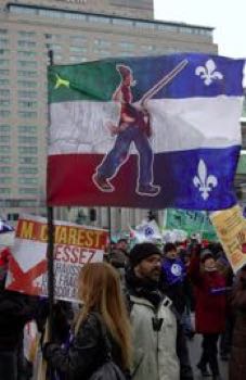 Drapeau québécois et patriote fusionnée